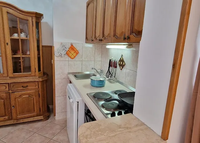 In Drift App 20 M From The In Stobrec - Lägenhet *