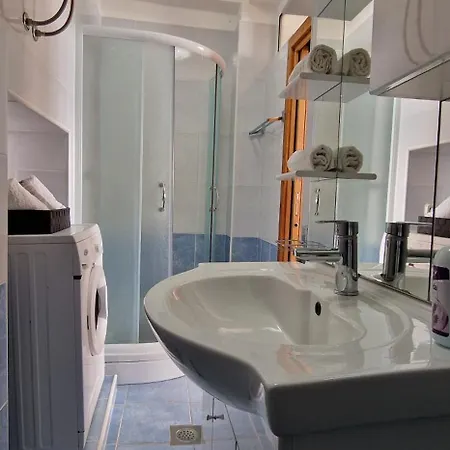 アパート In Drift App 20 M From The In Stobrec -