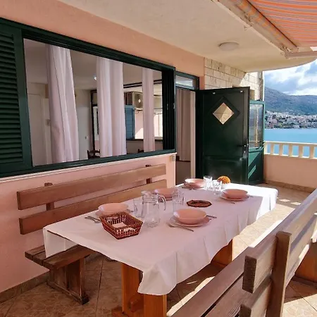 Daire In Drift App 20 M From The In Stobrec - *